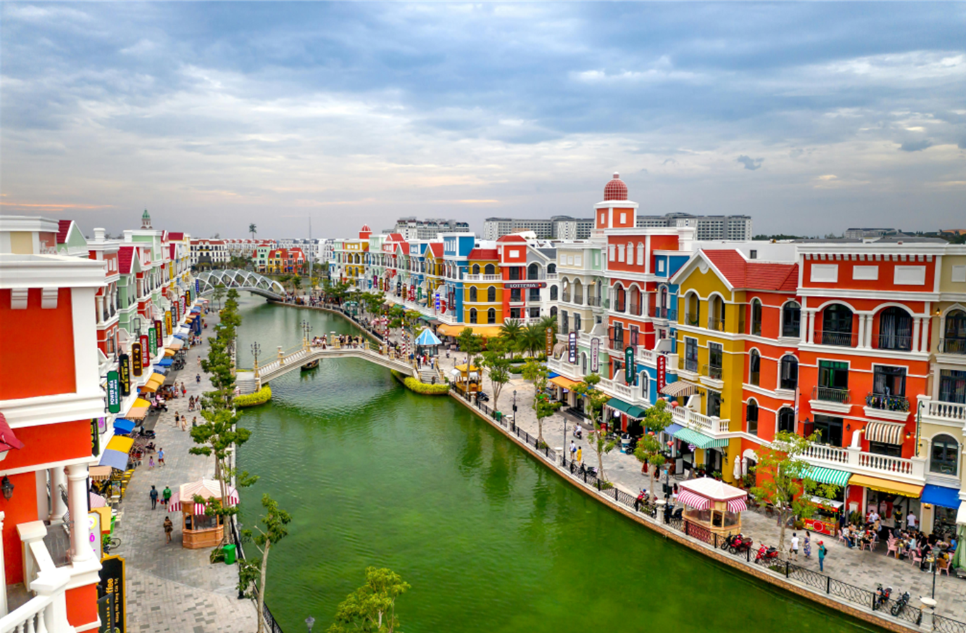 Colorful Caribbean waterfront